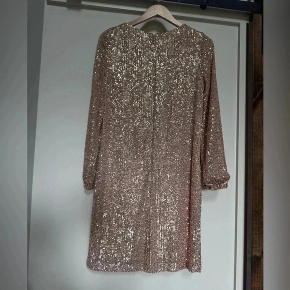 NWT Preston & York Rosa Sequin Shift Dress "Time to Sleigh" in Gold size 8 - Picture 5 of 12